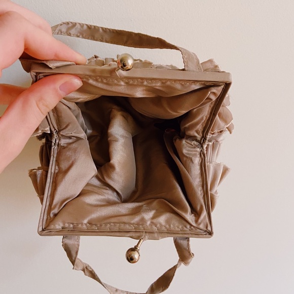 Vintage handbag! - Picture 5 of 5